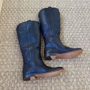 Beautiful Dark Brown Leather Pull On Riding Boots By Frye